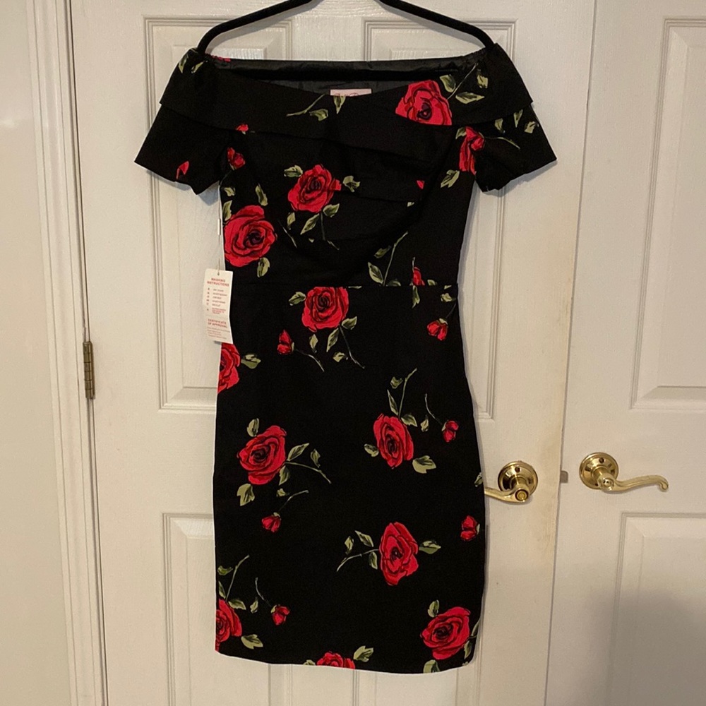 Belle pour  dress size 6 never worn